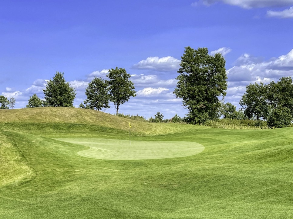 My 17 favorite modern Punchbowl greens in America Australian Golf Digest